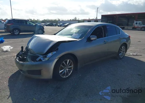 2008 Infiniti G35 Journey из США, поврежденный, VIN JNKBV61E28M228785